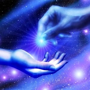 Meet your Posher, Alia